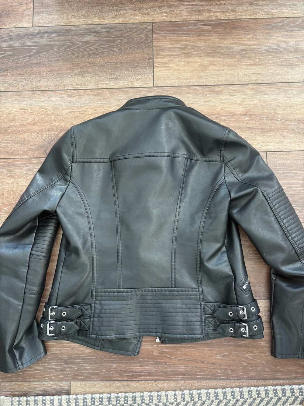 MICHAEL Michael Kors Black Faux Leather Moto Jacket with Quilted Sleeve Panels - Picture 2 of 3